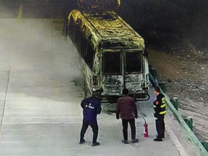 7b7430997fc8a3653afcb2fc85421d3