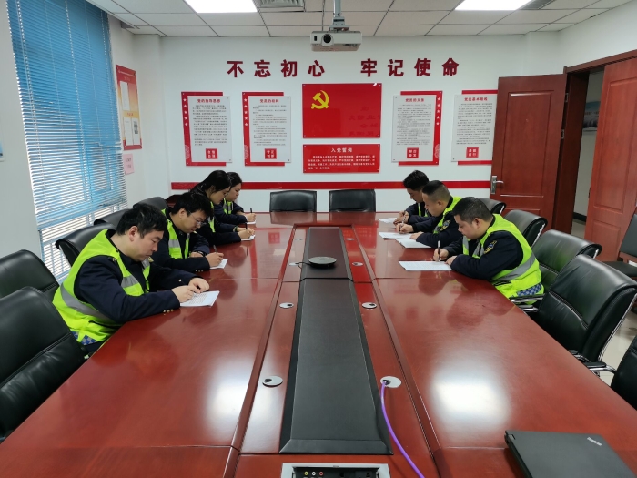 49993400423dfac0834e7acd8e3a1c3